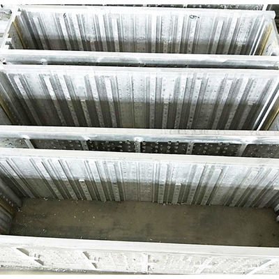 Moldeado de poliestireno expandido con capa de superficie