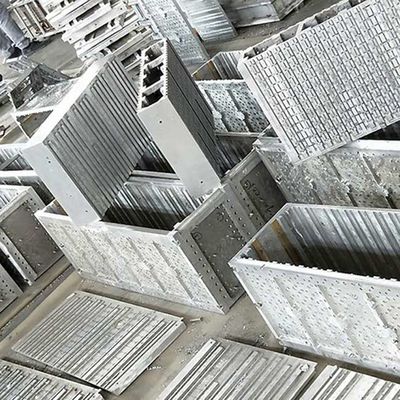 Moldeado de poliestireno expandido con capa de superficie