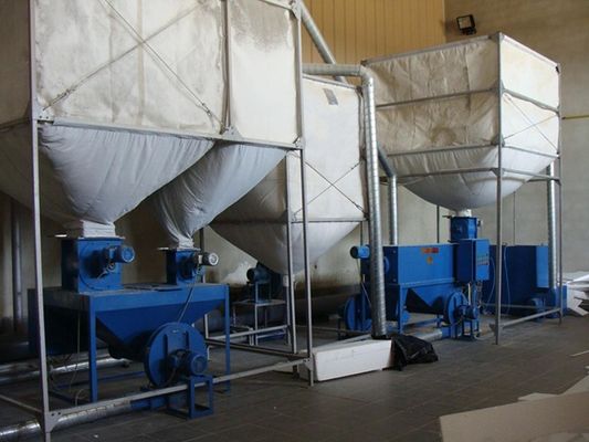 Máquina de reciclaje de desechos de EPS de tamaño 1840x680x1900mm