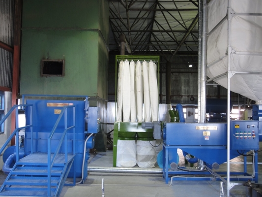 El sistema de reciclado de desechos de EPS para máquinas de productos de espuma
